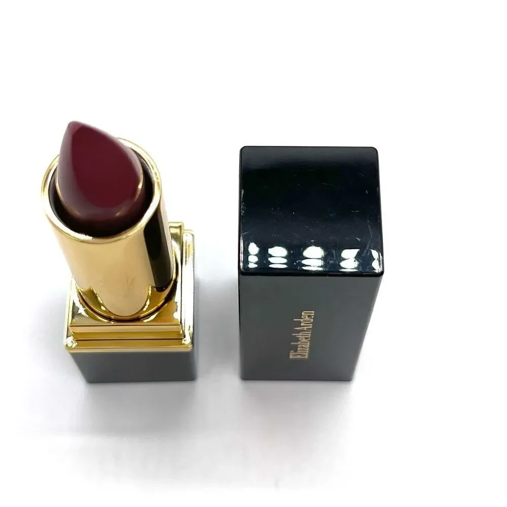 Elizabeth Arden Lipstick NWOT